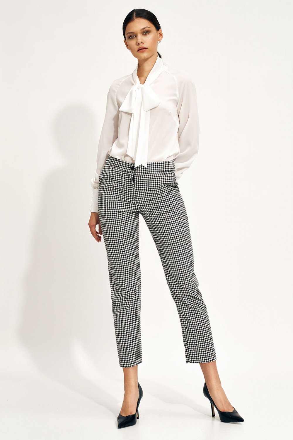 Women trousers multicolor / 170489 Nife