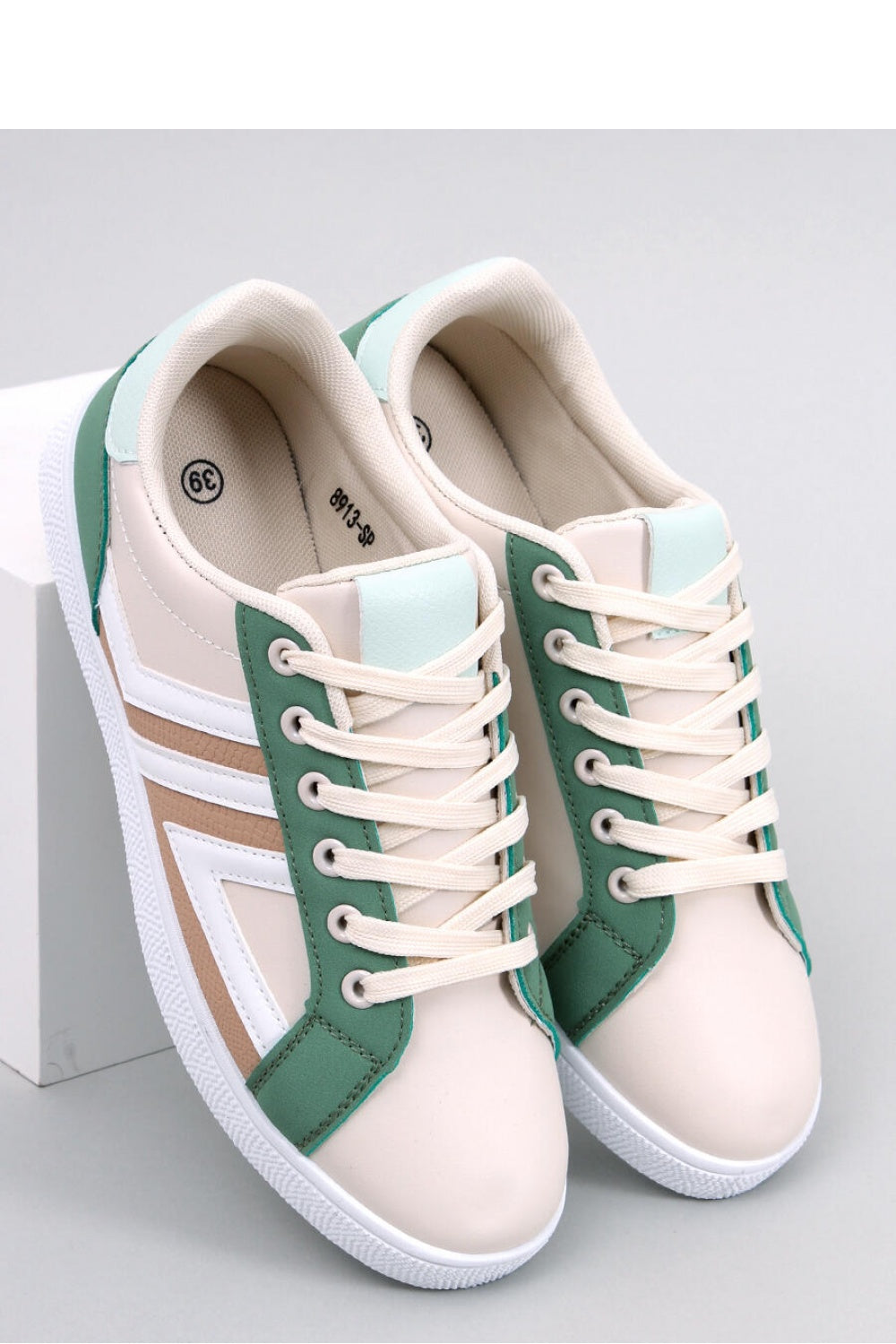 Sneakers green / 184268 Inello