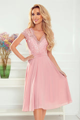 LINDA chiffon dress pink with lace neckline / Numoco 381-1-0