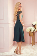 LINDA chiffon dress green with lace neckline / Numoco 381-2-1