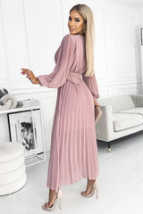 KLARA pleated dress pink with a belt and a neckline / Numoco Basic 414-2 -1